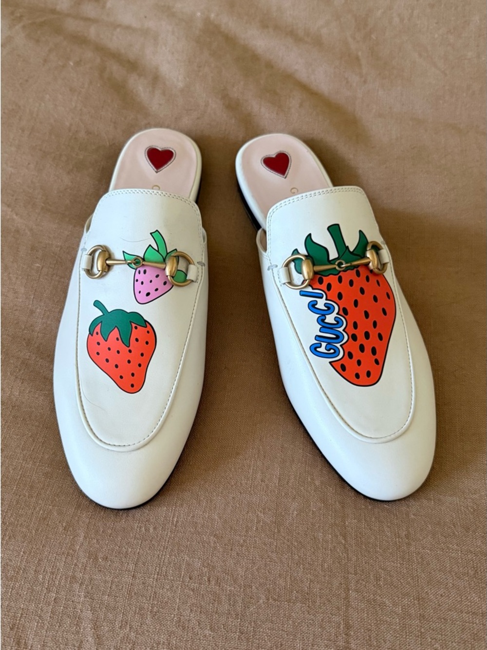 Gucci White Leather Strawberry Horsebit Mules with Heart Insole